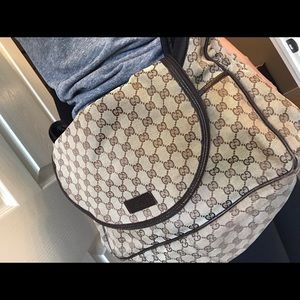 Authentic large Gucci bag 16x10 with a long strap